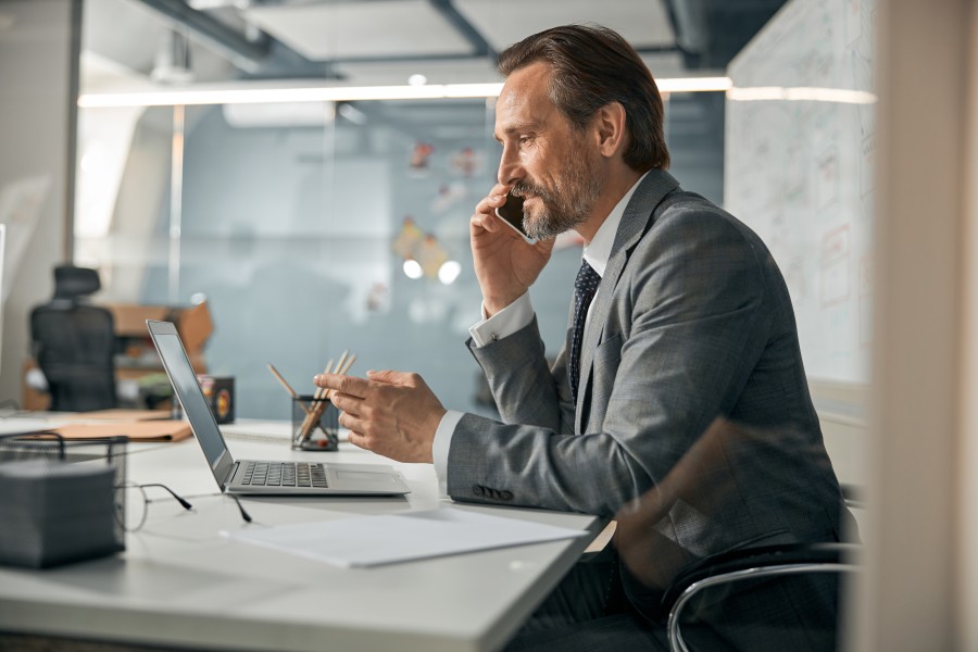 Closing Big: Unlocking Secrets to Landing Larger Deal Sizes for Tech Startups